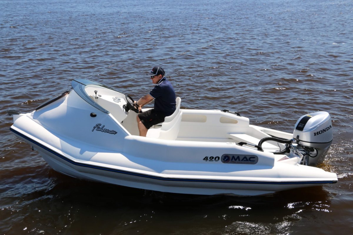 Mac Boats 420 Cuddy Cabin