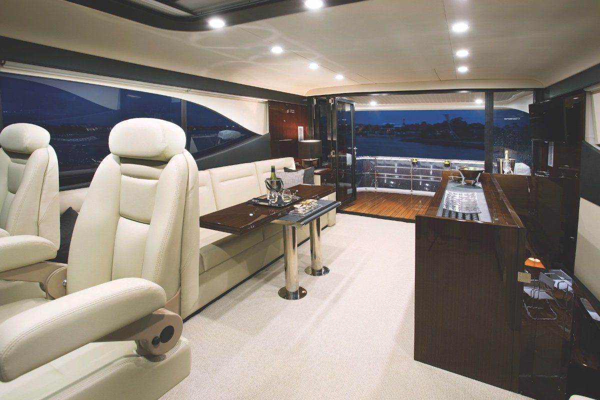 Maritimo M70 Cruising Motoryacht