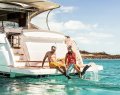 Riviera 5400 Sport Yacht:Swim Platform