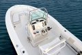 Robalo R200