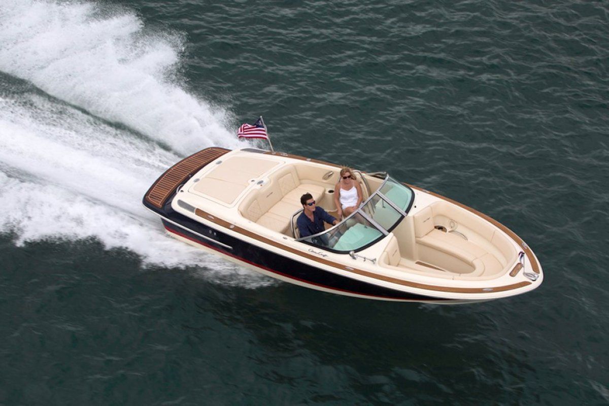 Chris Craft Launch 23