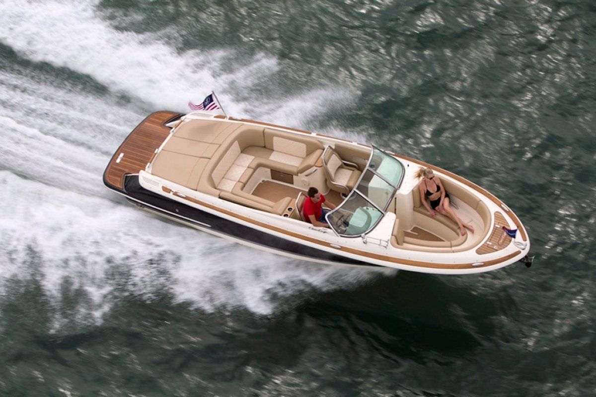 Chris Craft Launch 27