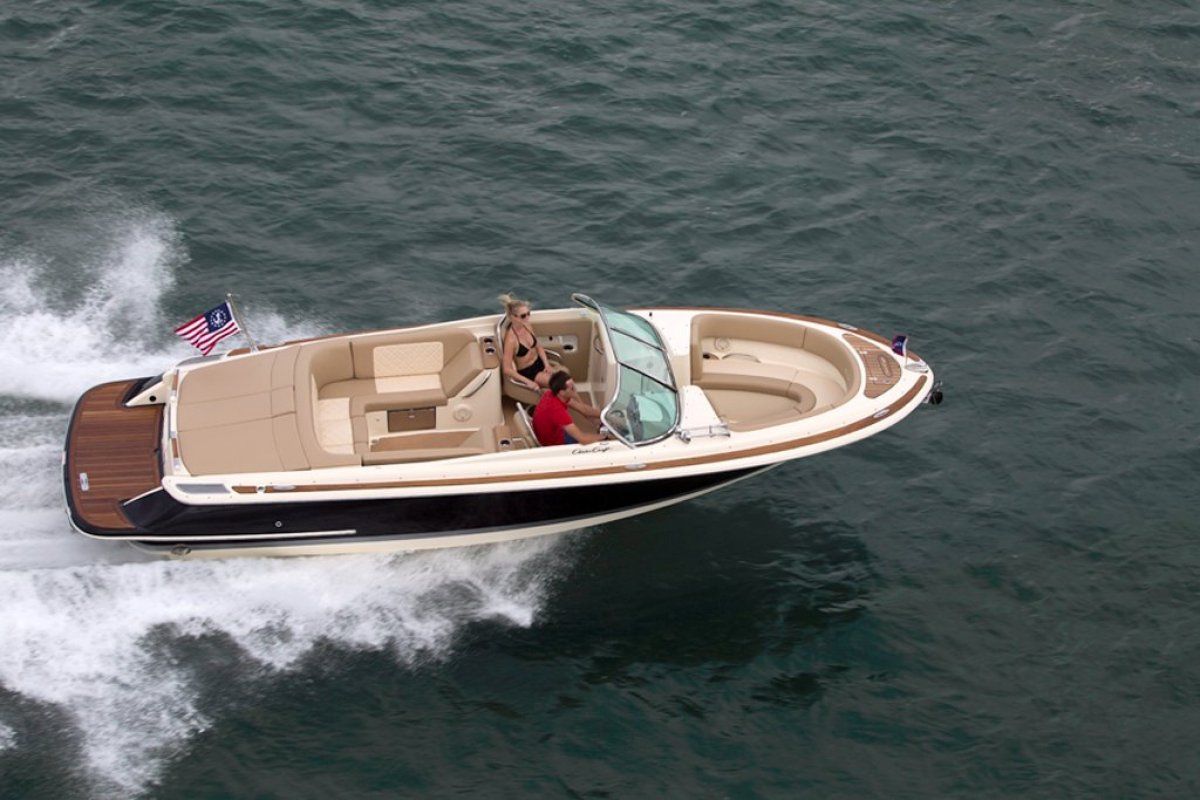 Chris Craft Launch 27
