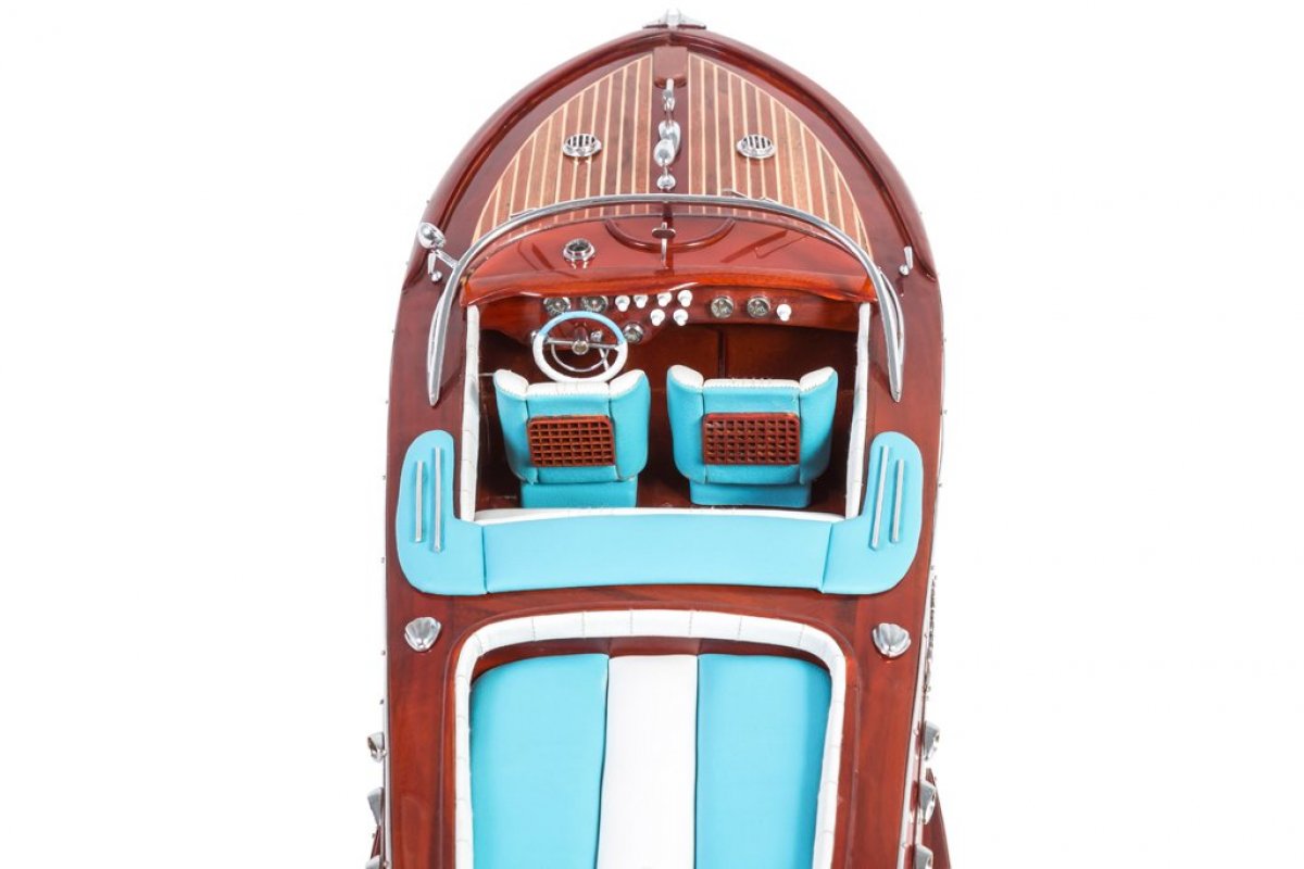 Riva Aquarama Replica