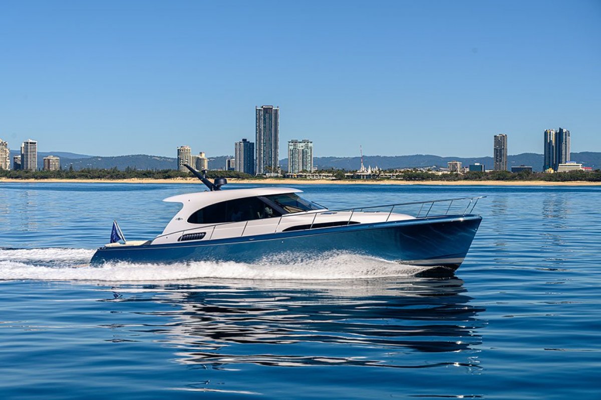 Palm Beach Motor Yachts GT 50