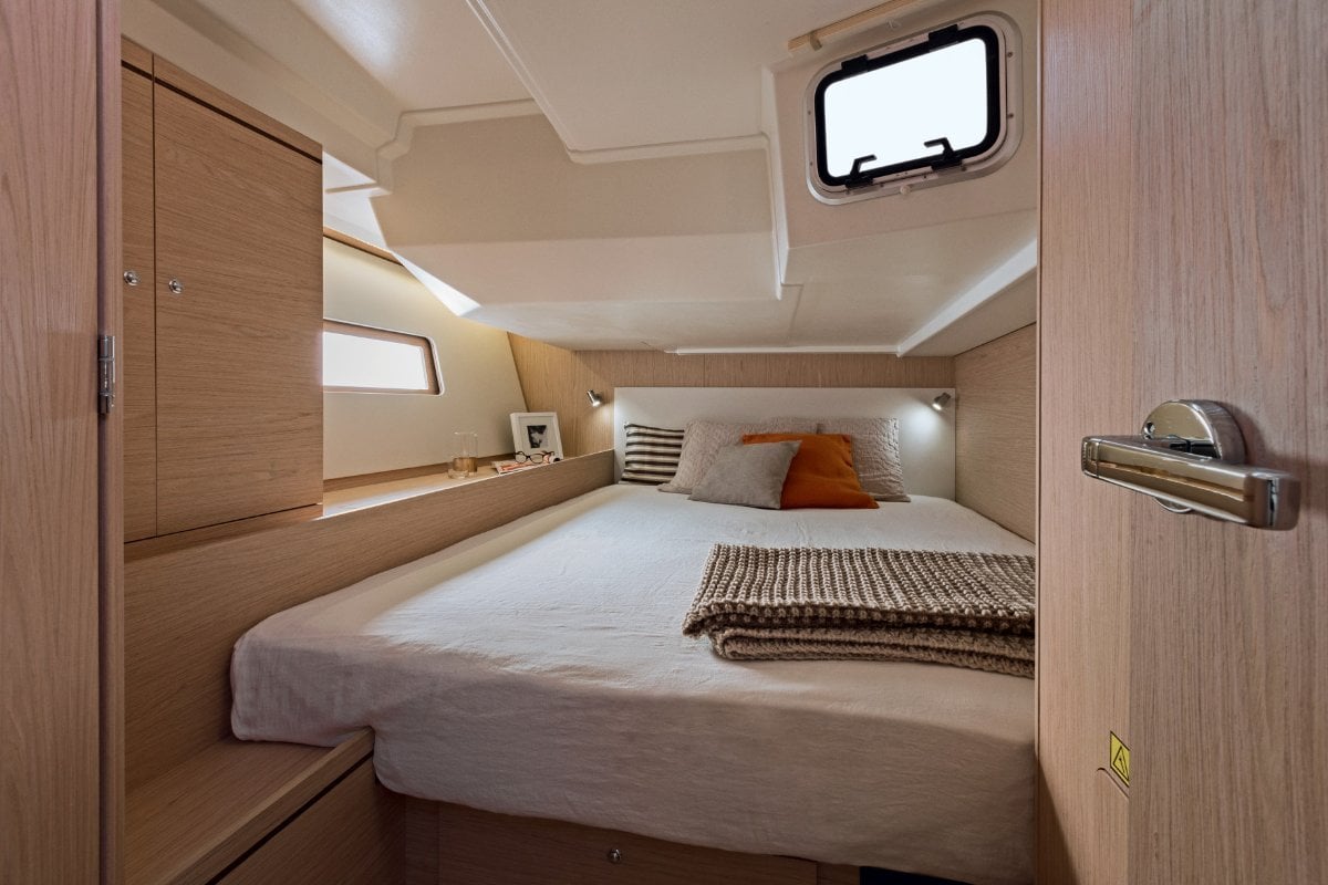 Beneteau Oceanis 51.1