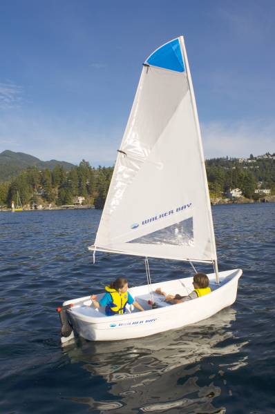 Walker Bay 10 Performance