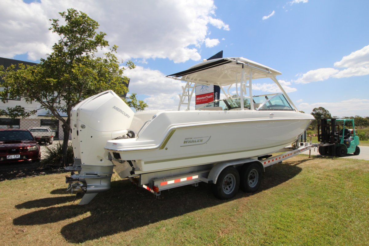 Boston Whaler 270 Vantage