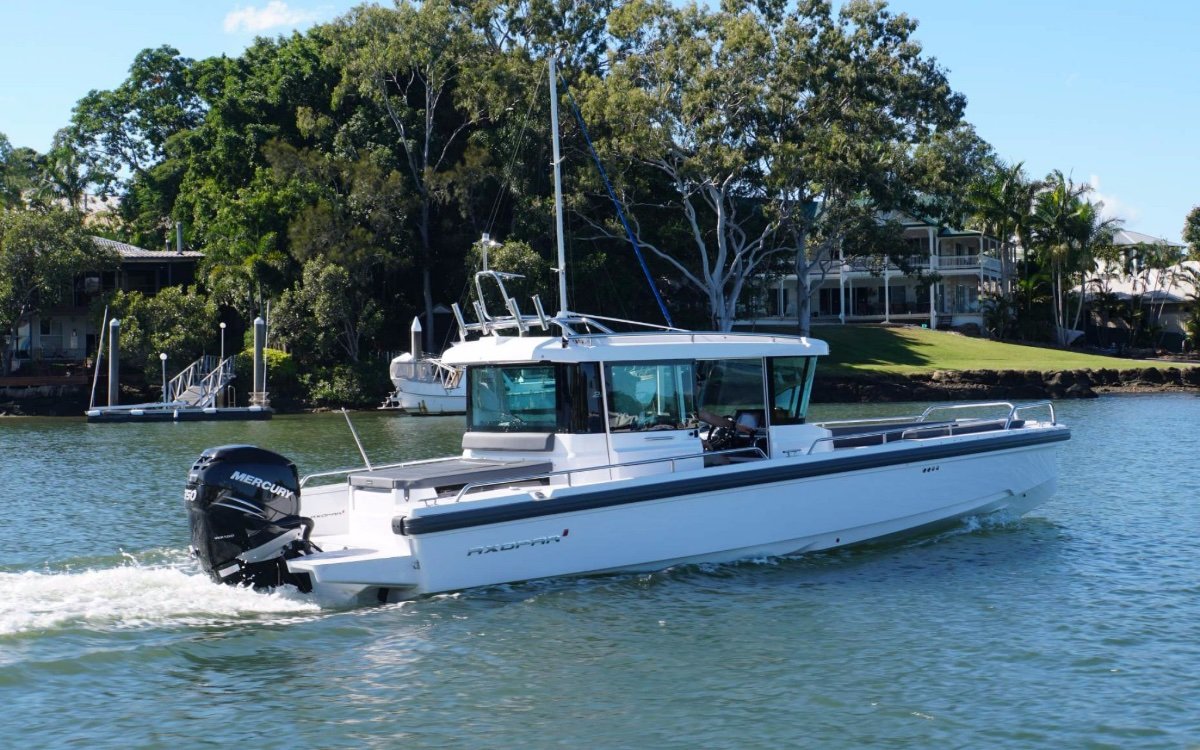 Axopar 28 Aft cabin Axopar 28 Aft cabin