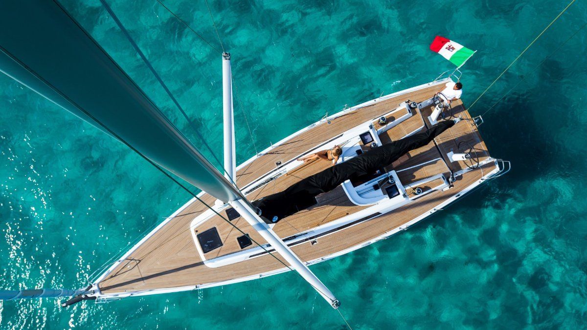 Grand Soleil 43