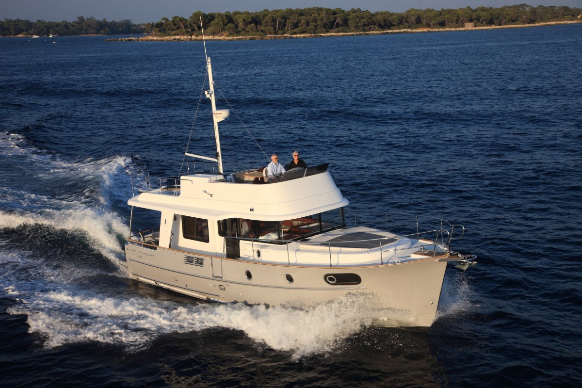 Beneteau Swift Trawler 44