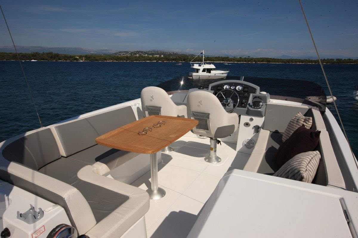 Beneteau Swift Trawler 44