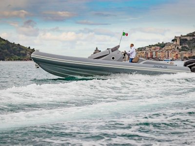 SACS Marine Strider 10