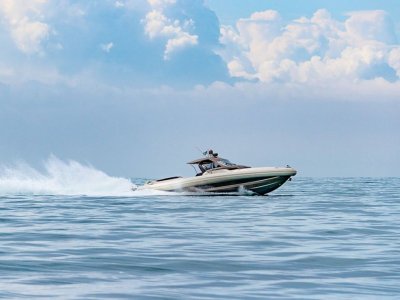 SACS Marine Strider 18