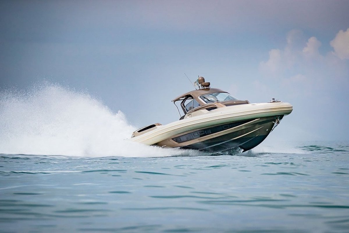 SACS Marine Strider 18