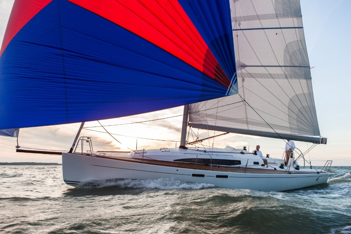J Boats J/122e:J/122E - Cruiser/Racer