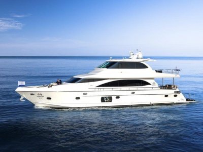 Horizon Yacht E75