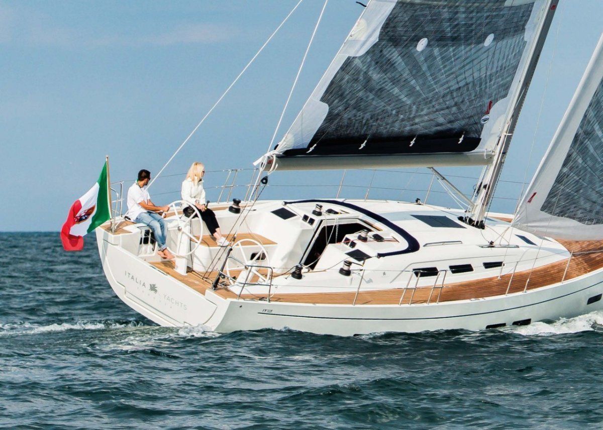 Italia Yachts IY 13.98