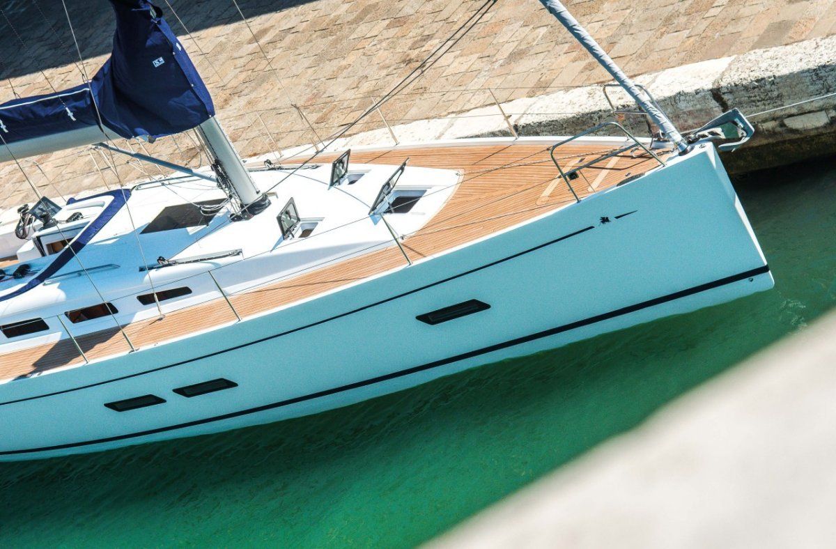 Italia Yachts IY 13.98