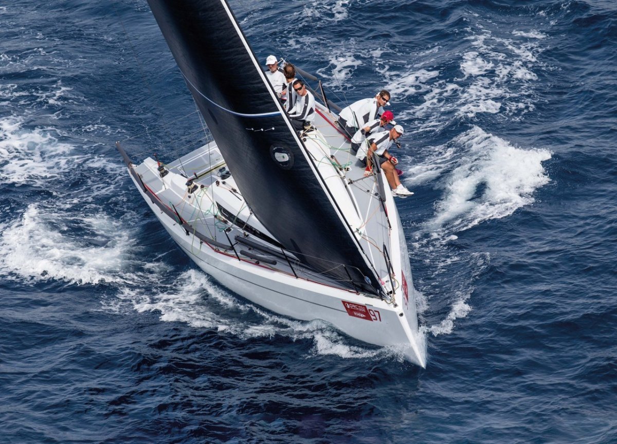 Italia Yachts IY 9.98 Fuoriserie