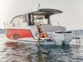 Sealine C330V