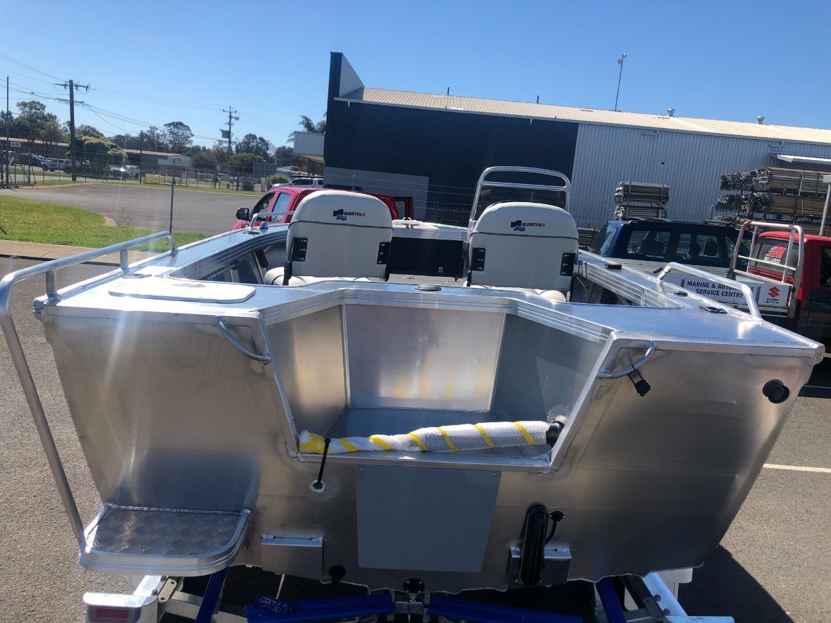 Quintrex 460 Renegade Side Console