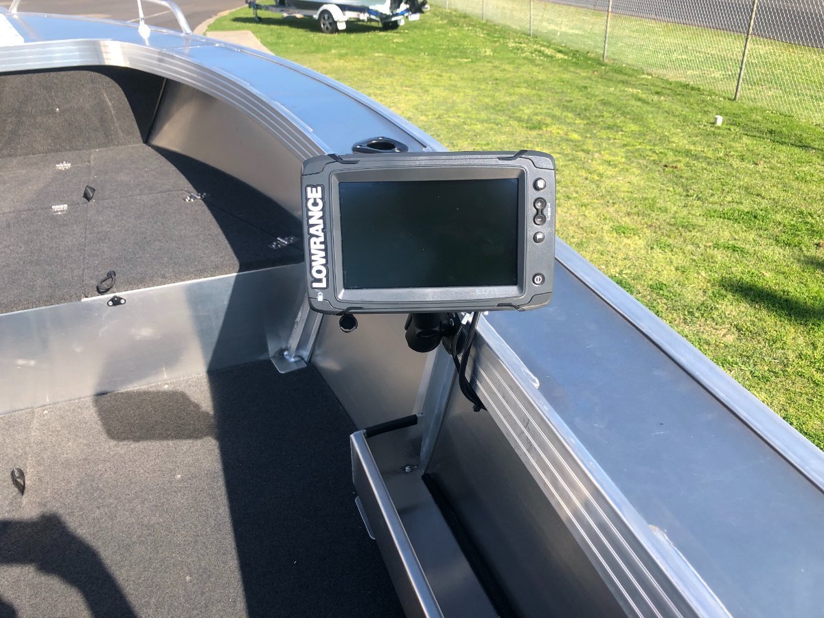 Quintrex 460 Renegade TS