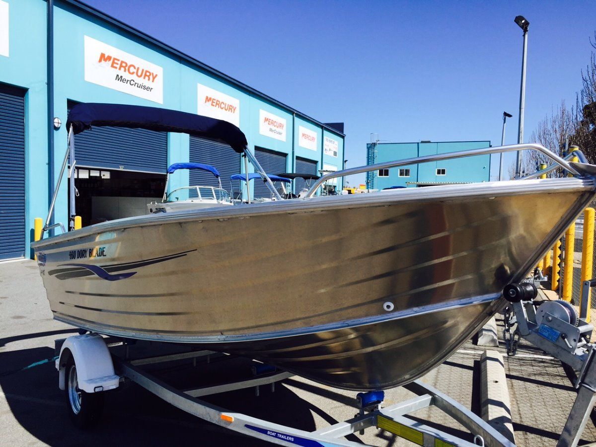 Quintrex 460 Dory