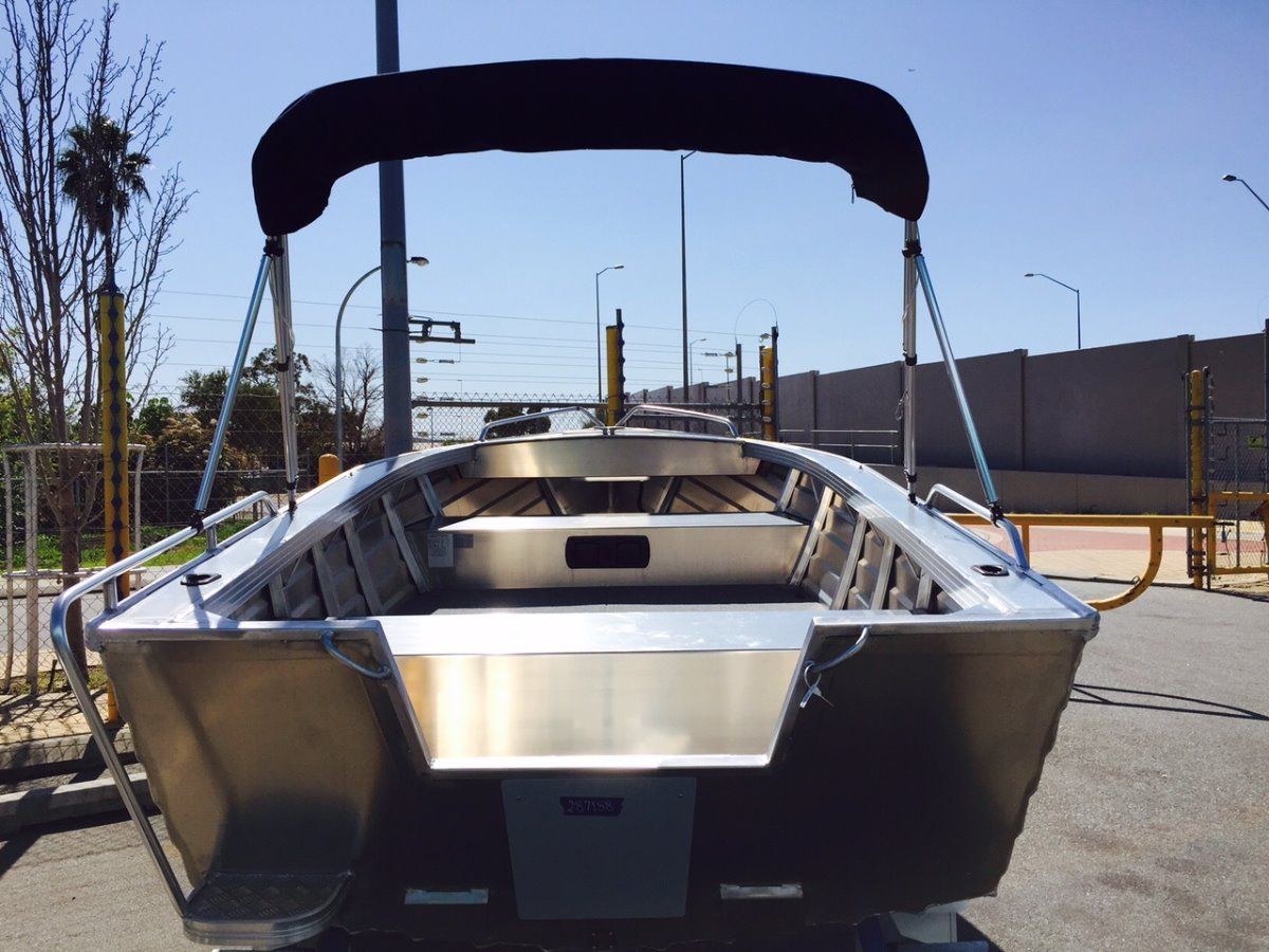 Quintrex 460 Dory