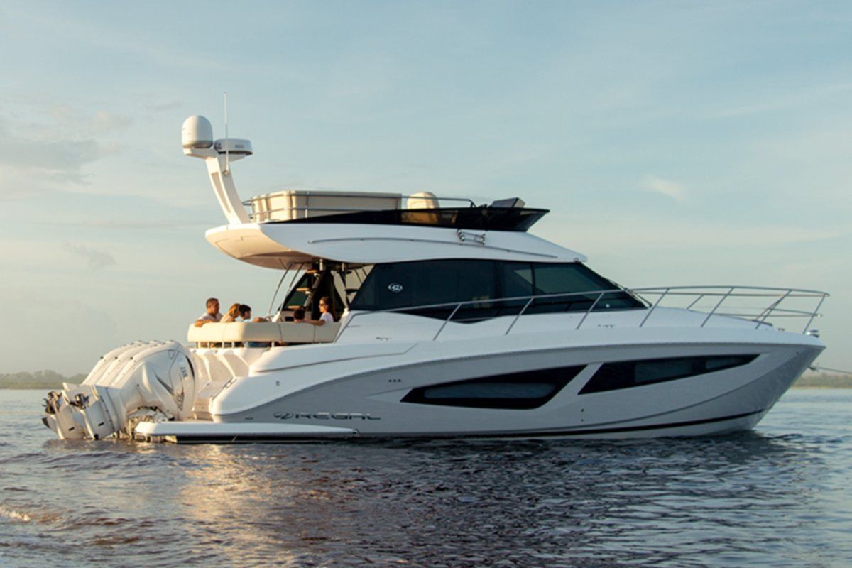 Regal 42 FXO