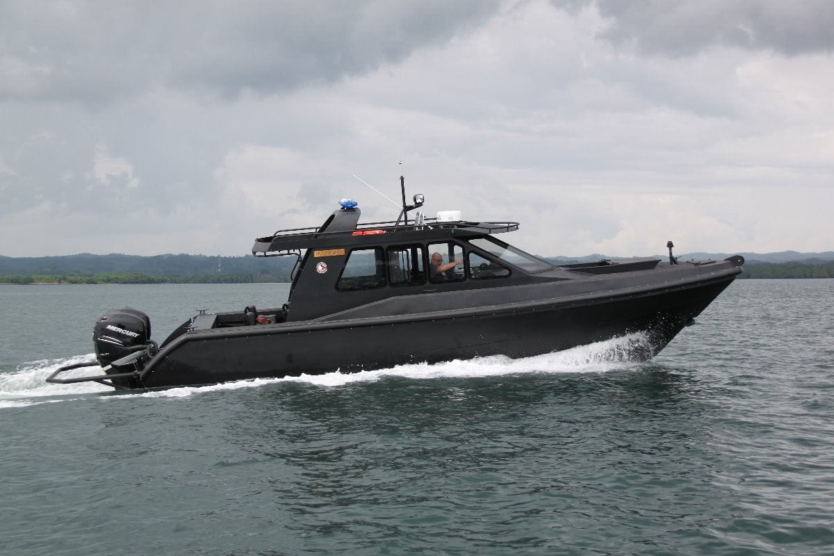 Saltwater Commercial Boats 11.5 Interceptor Patrol