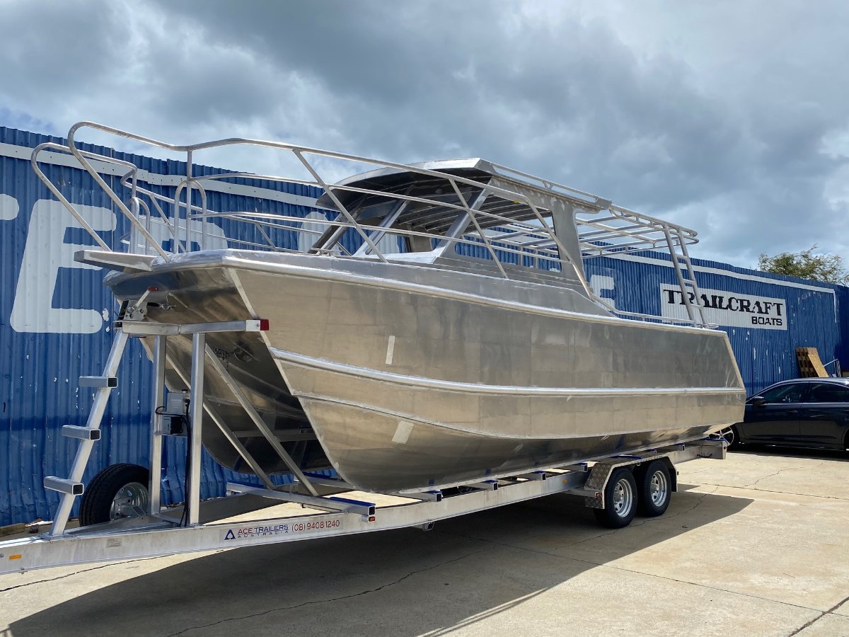 Saltwater Commercial Boats 8.0 Catamaran