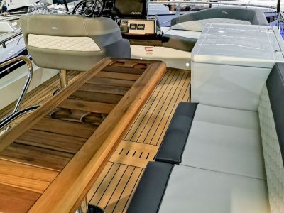Galeon 400 Fly
