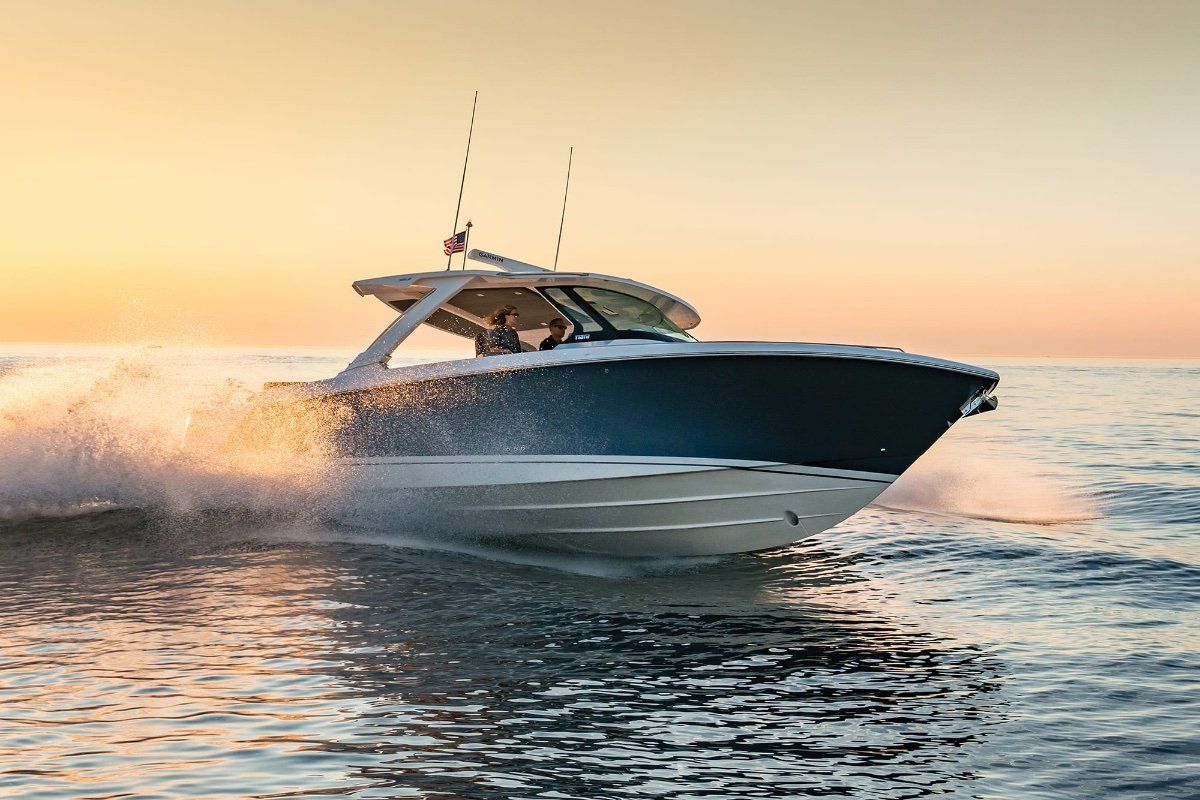 Tiara 3800 LS