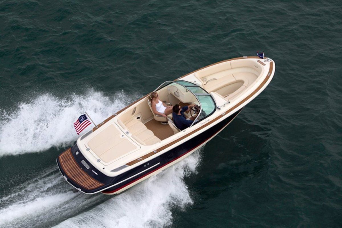 Chris Craft Launch 23