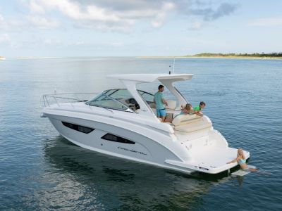 Regal 33 Express