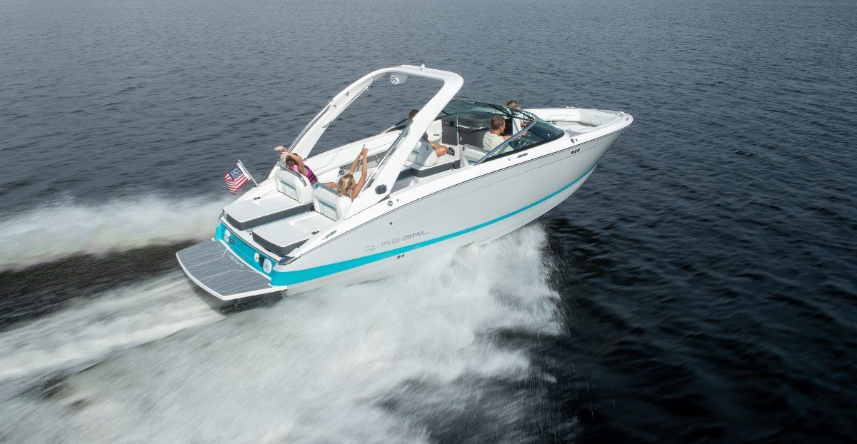 Regal LS6 Bowrider