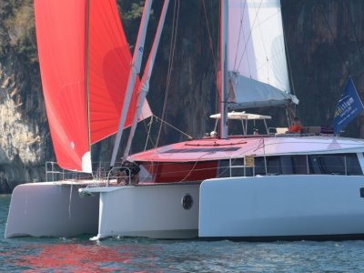 Neel Trimarans 51