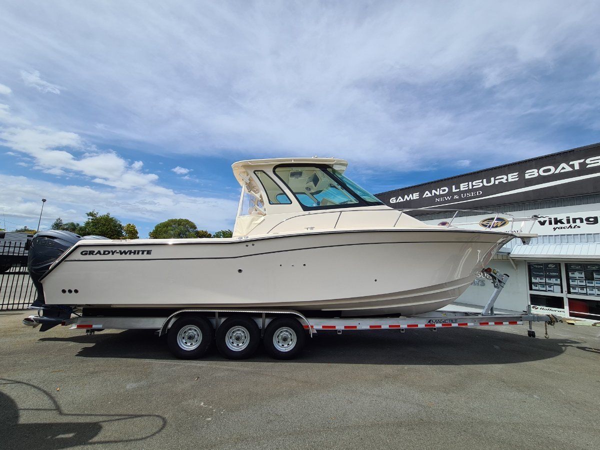 Grady-White Express 330