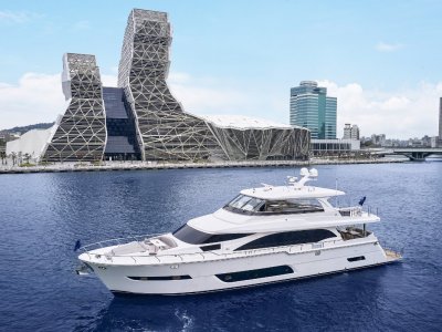 Horizon Yacht E81