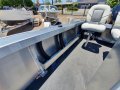 Quintrex 490 Renegade Centre Console