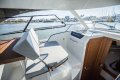 Beneteau Antares 9.0 OB:One piece fwd screen