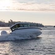 Axopar 28 Cabin