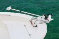 Robalo R160:Optional electic troll motor