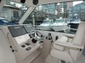 Boston Whaler 345 Conquest Pilothouse