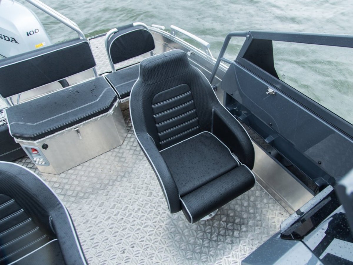 2021 Silver Boats Shark Brx | Boat Research | Yachthub