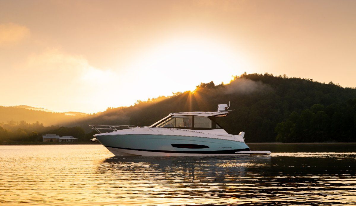 Regal 36 Grande Coupe