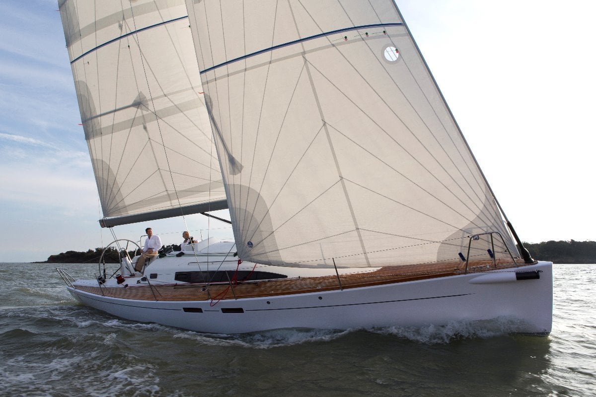 J Boats J/122e:J/122E Cruiser/Racer