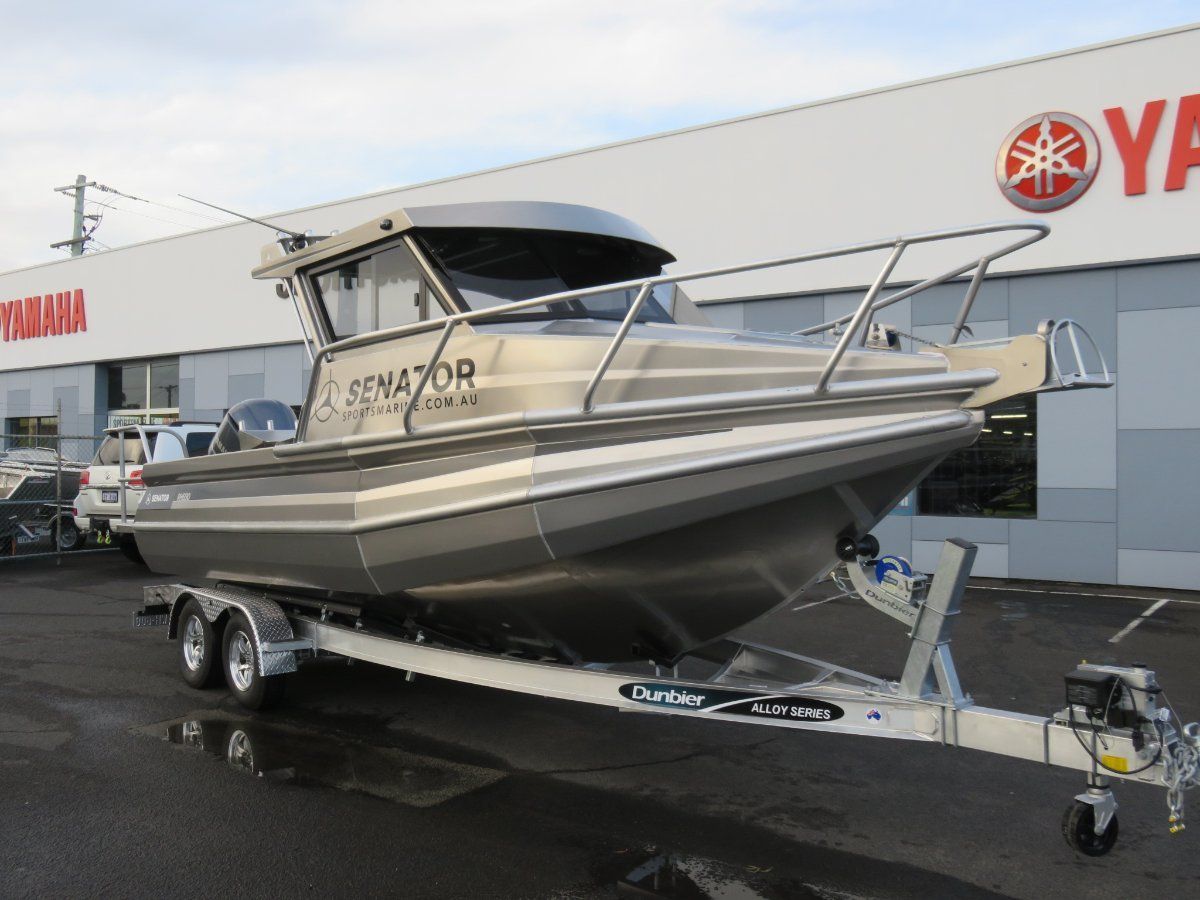 Senator Hardtop RH690