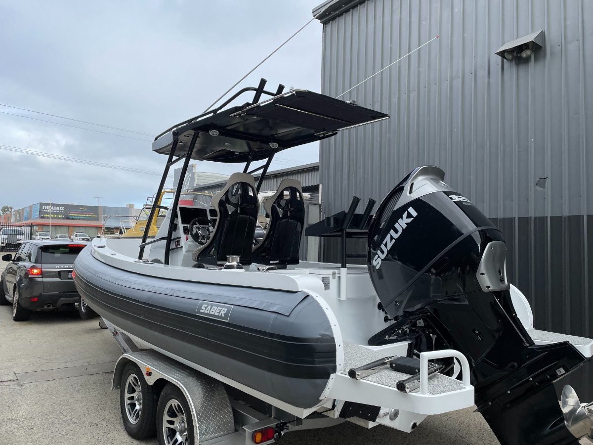 Saber 725 Centre Console